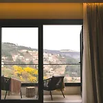 Отель Mw Douro Wine &