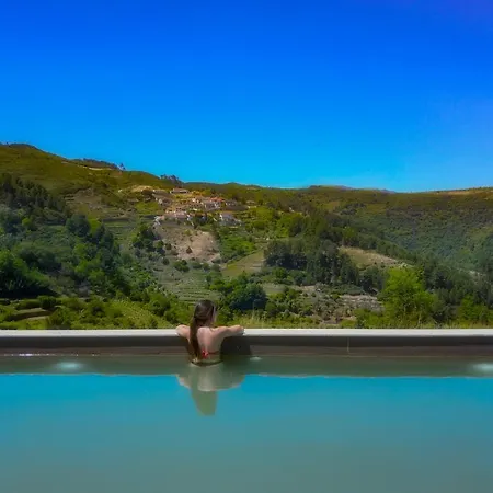 מלון Mw Douro Wine & 5*