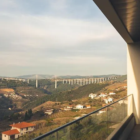 Mw Douro Wine & מלון Santa Marta de Penaguião