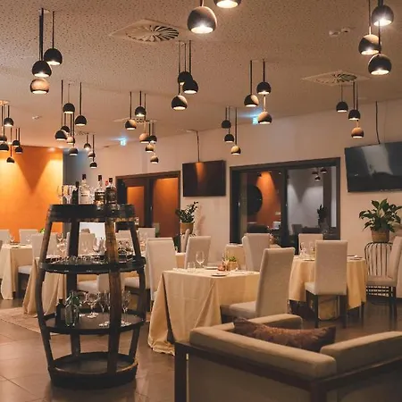 Hotel Mw Douro Wine &