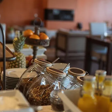 Hotel Mw Douro Wine & Santa Marta de Penaguiao