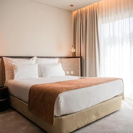 Mw Douro Wine & Hotel