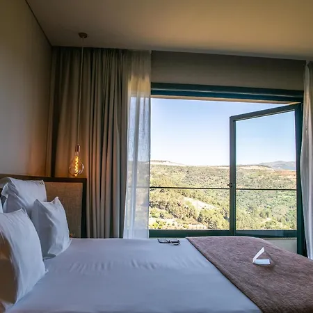 מלון Mw Douro Wine & Santa Marta de Penaguião
