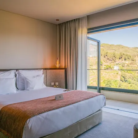 מלון Mw Douro Wine & Santa Marta de Penaguião