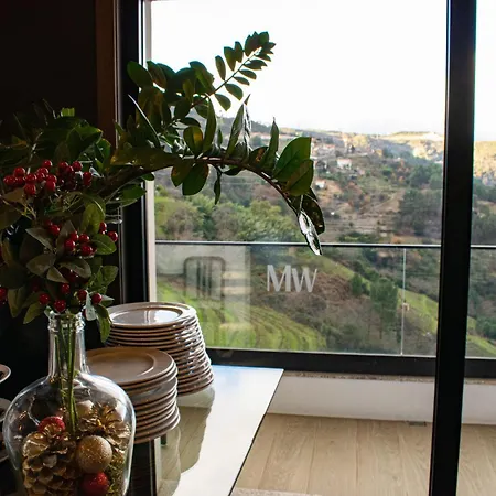 Mw Douro Wine & 5*