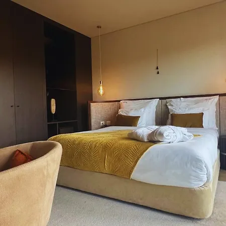 Mw Douro Wine & Hotel