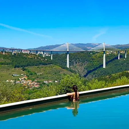 Mw Douro Wine & 5* Santa Marta de Penaguião