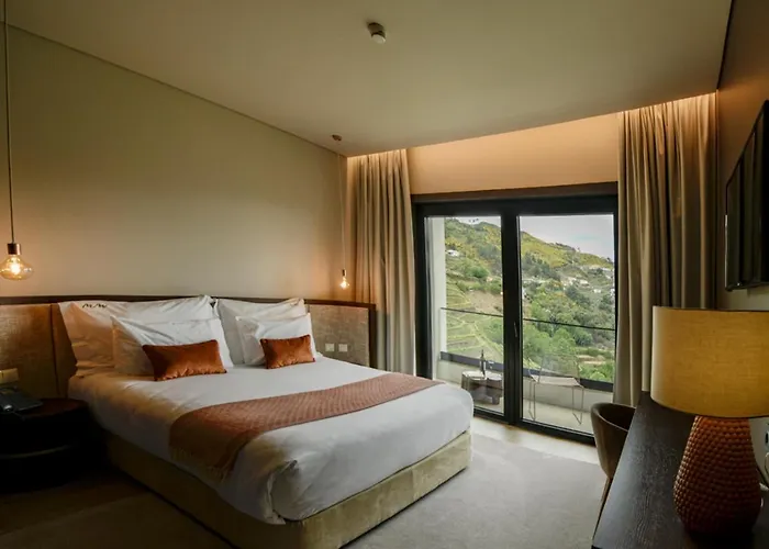 Hotel Mw Douro Wine & Santa Marta de Penaguiao