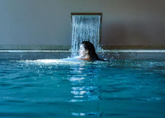 Mw Douro Wine & Hotel