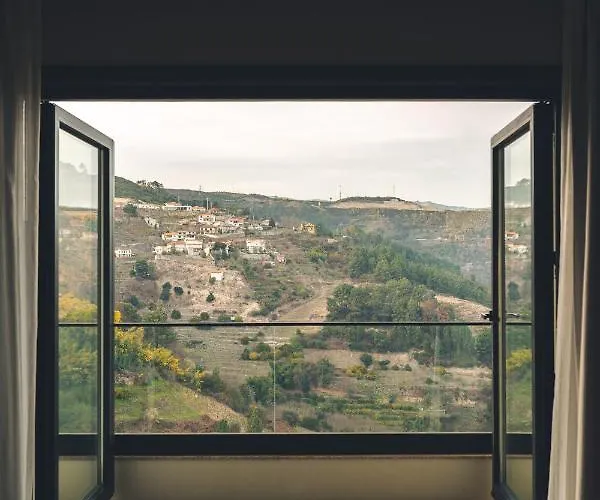 Mw Douro Wine & Hotel 5*