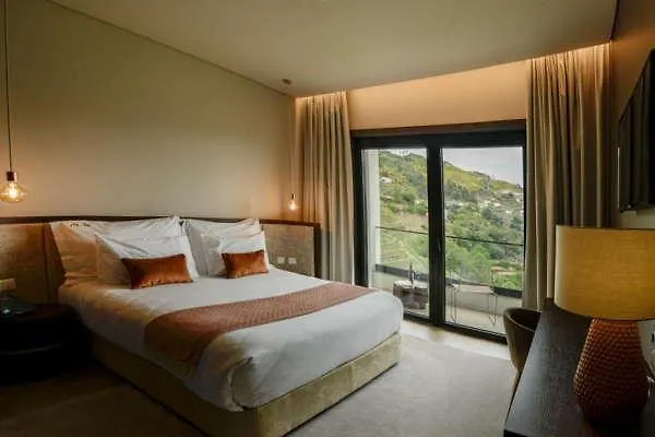 Mw Douro Wine & Hotel 5*