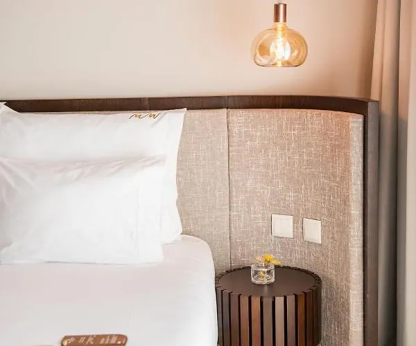 Mw Douro Wine & Santa Marta de Penaguiao