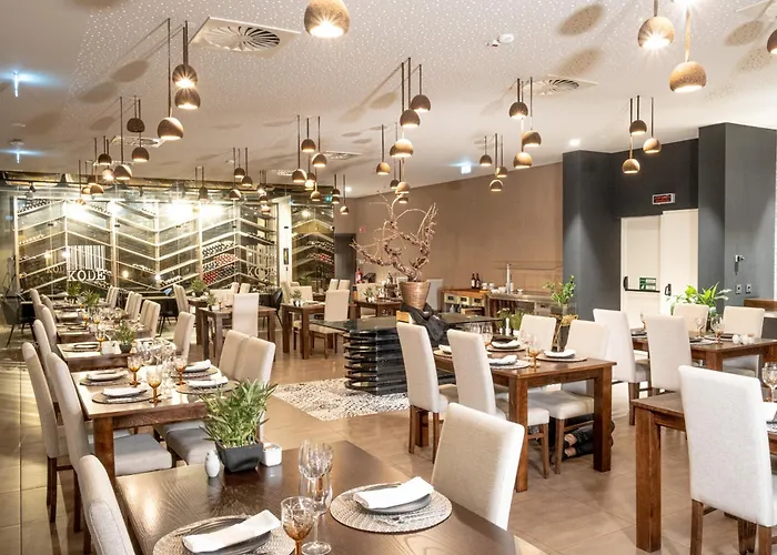 Mw Douro Wine & 5* Santa Marta de Penaguiao