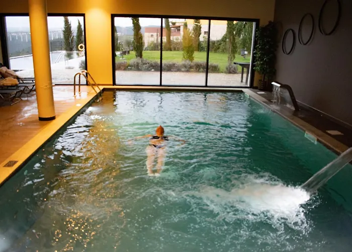 Mw Douro Wine & Santa Marta de Penaguiao